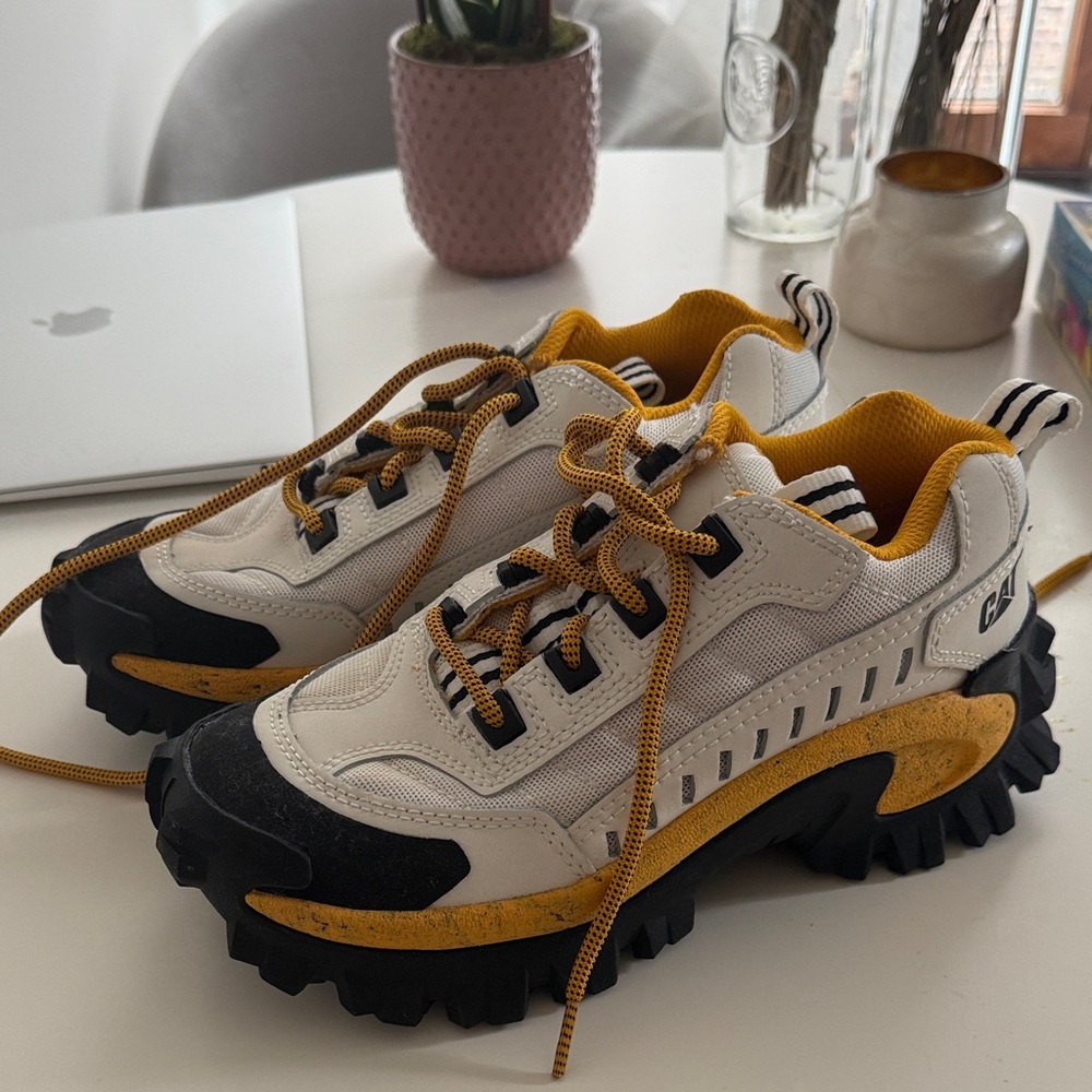 CAT Sneakers in White and Yellow